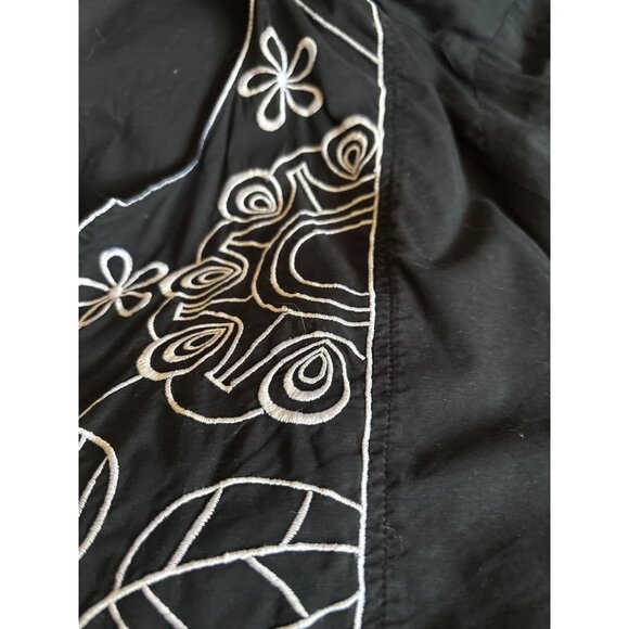 Venezia Vitale Woman Cotton 2X Black with White Embroidery Tunic Top Bell Sleeve - Picture 6 of 8